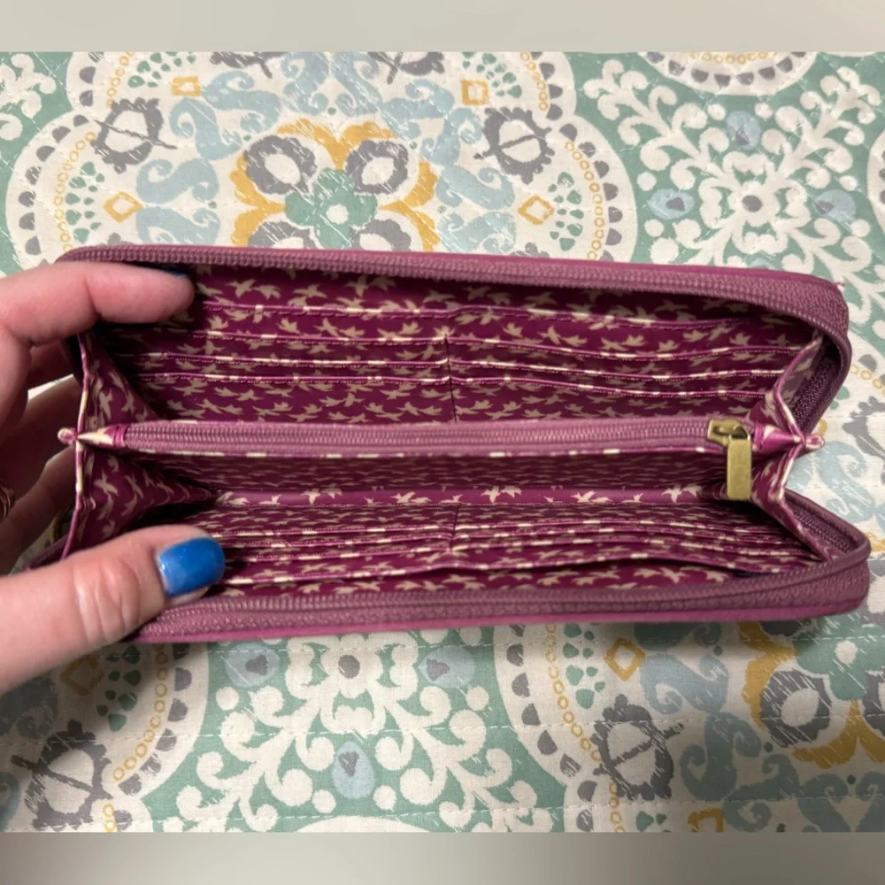 Fossil Multicolor Striped Zip Around Wallet - Picture 5 of 7
